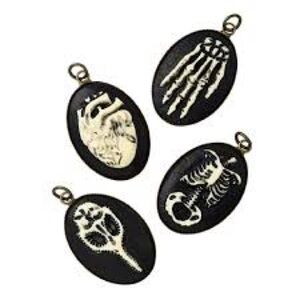 Black and Cream Skeleton Pendant Set